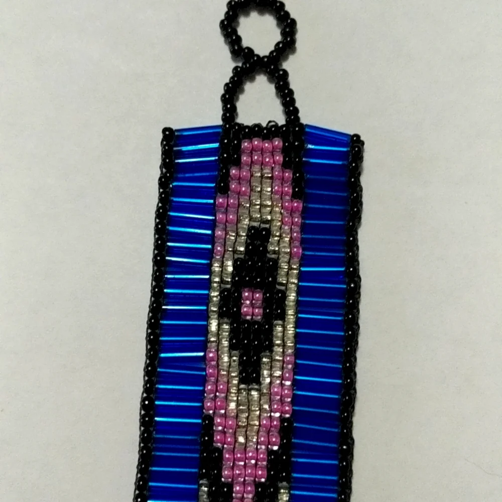 Gorgeous Metallic Blue Hand beaded bracelet . - Picture 2 of 4